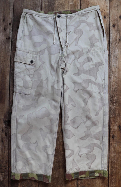 Vintage 1970s Finnish M62 camo trousers - windproof paratrooper pants - 37” x 28”