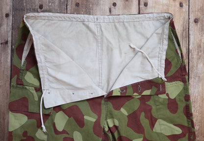 Vintage 1990s Finnish M62 camo trousers - windproof paratrooper pants - 40” x 27”