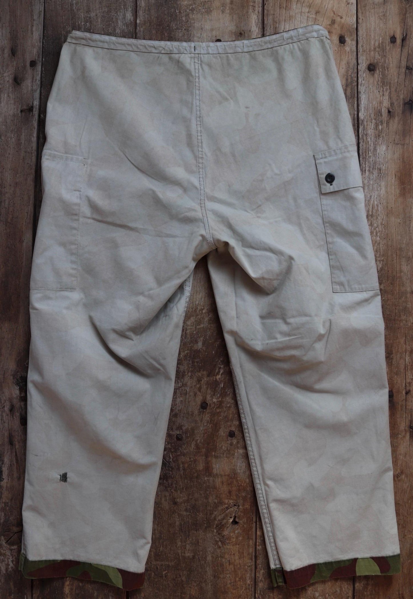 Vintage 1990s Finnish M62 camo trousers - windproof paratrooper pants - 40” x 27”