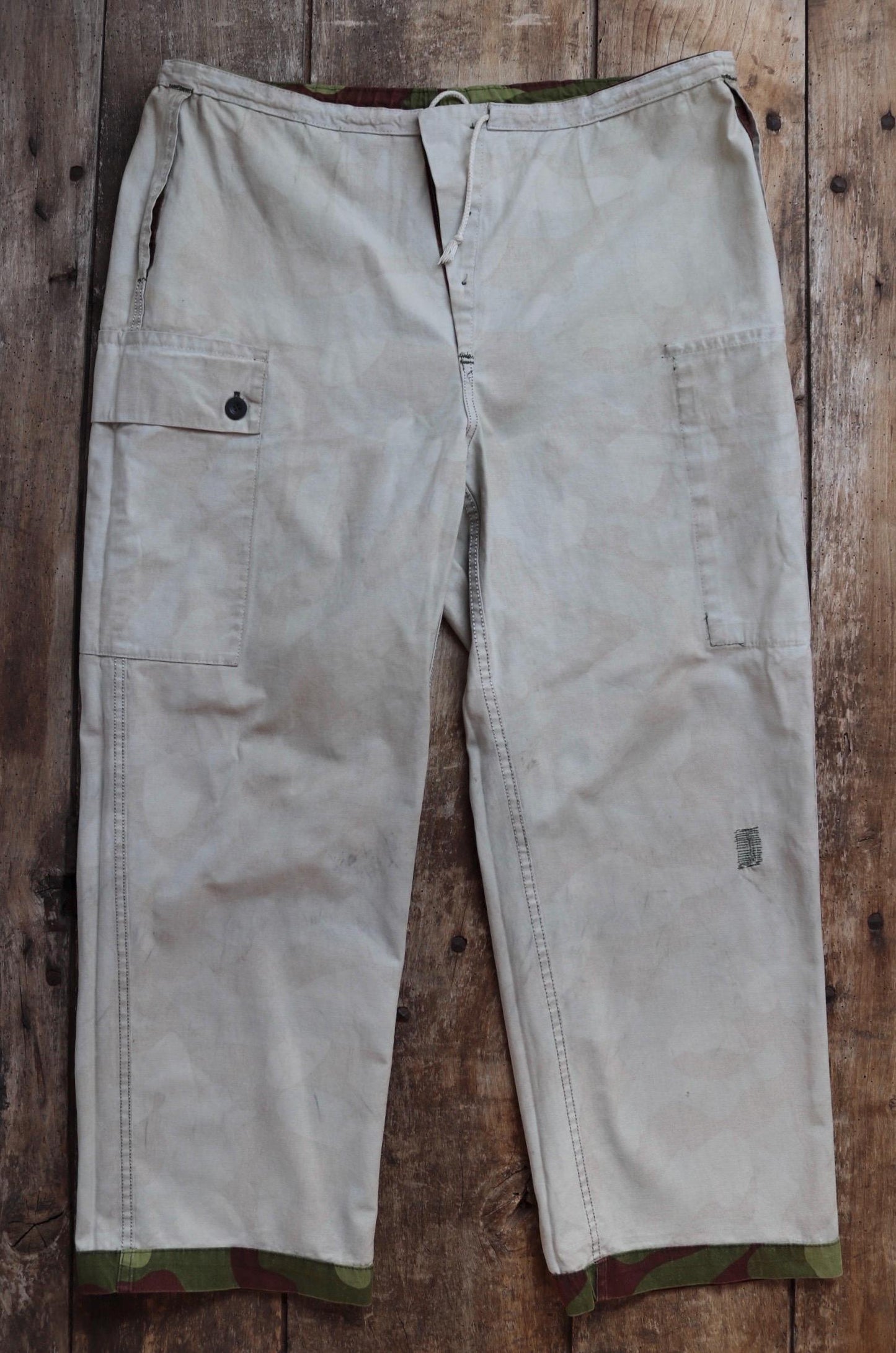 Vintage 1990s Finnish M62 camo trousers - windproof paratrooper pants - 40” x 27”