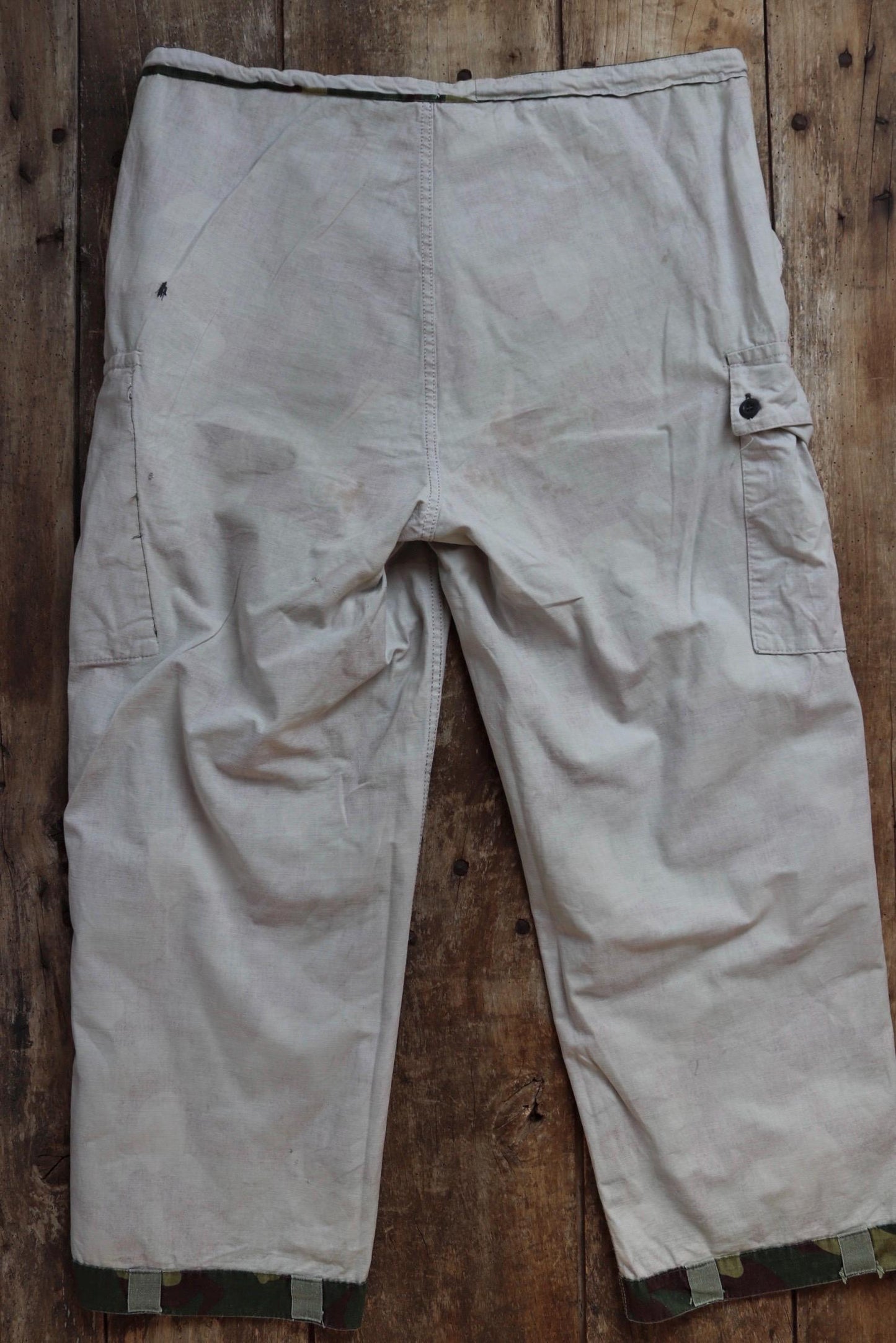 Vintage 1980s Finnish M62 camo trousers - windproof paratrooper pants - 42” x 29”
