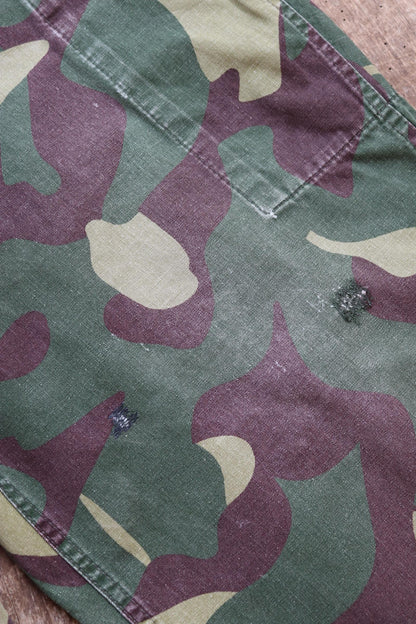 Vintage 1980s Finnish M62 camo trousers - windproof paratrooper pants - 42” x 29”