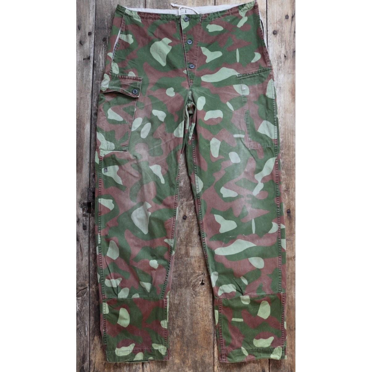 Vintage 1980s Finnish M62 camo trousers - windproof paratrooper pants - 40” x 35”