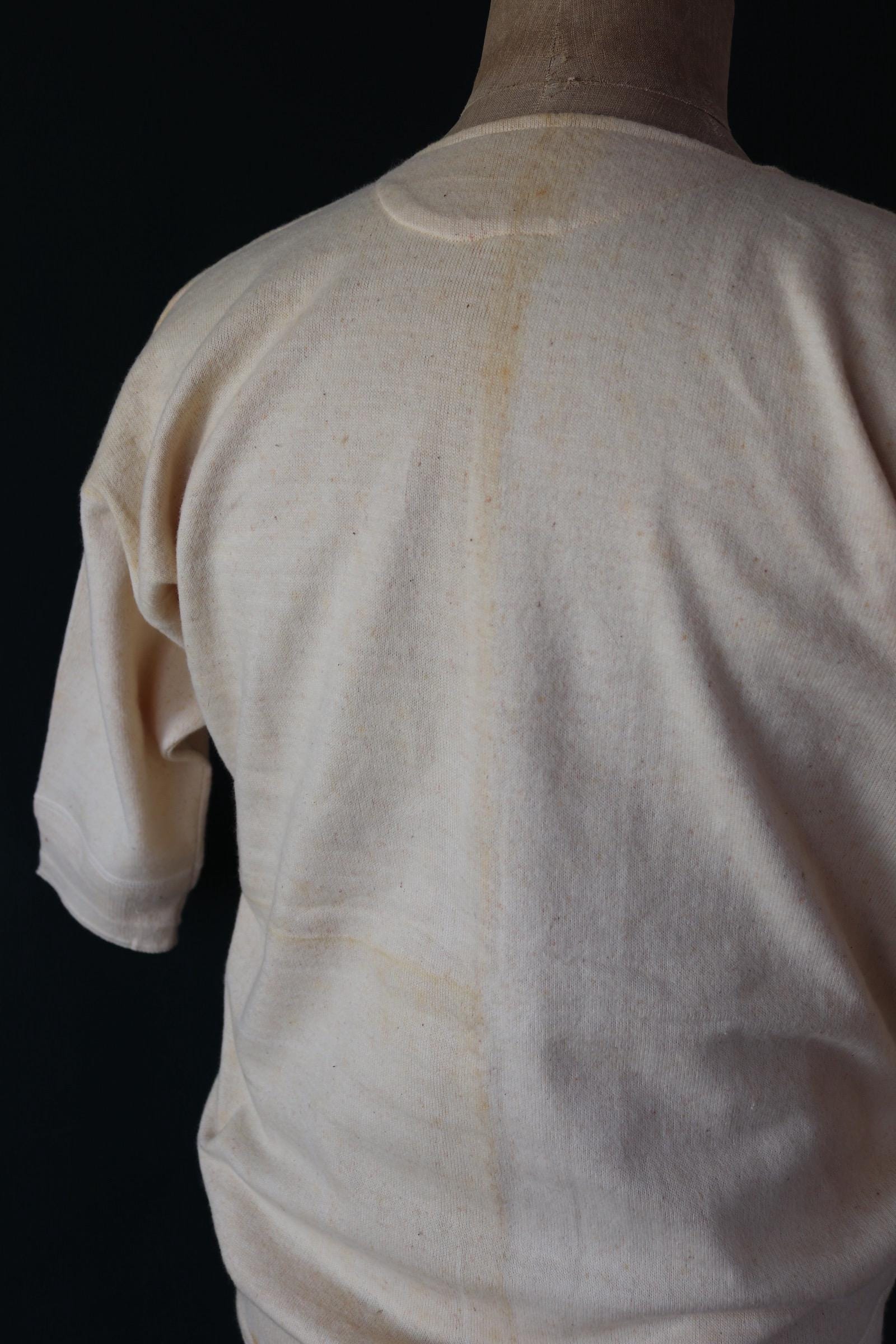 Vintage 1940s deadstock CC41 wool undershirt - WW2 clothing - Henley top - thermal layer - 44" chest