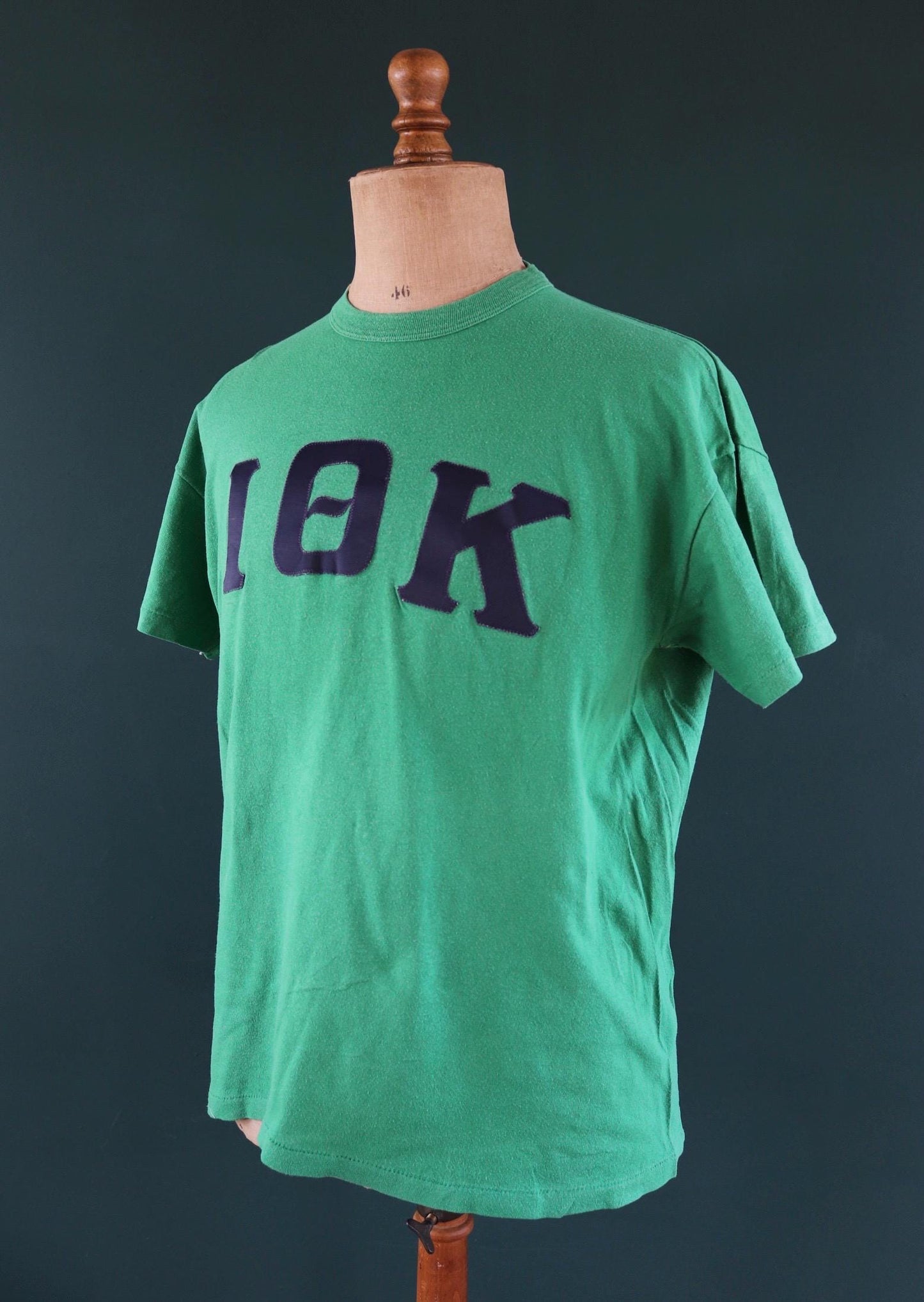 Vintage 1980s green Greek letters t shirt - sorority sportswear - football tee - 45” chest