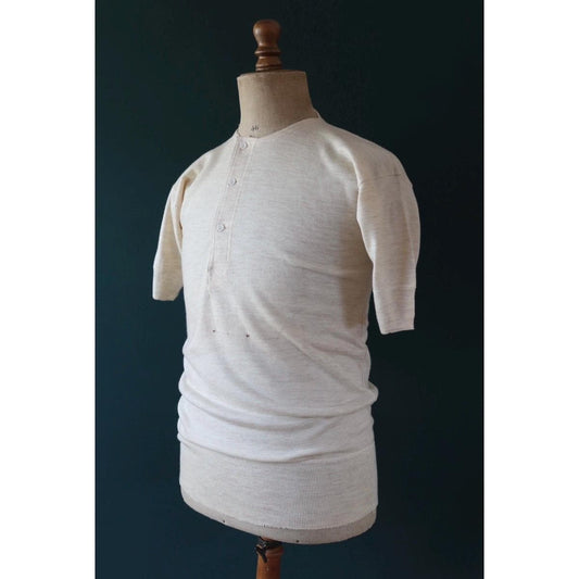 Vintage 1940s deadstock CC41 wool undershirt - WW2 clothing - Henley top - thermal layer - 37" chest