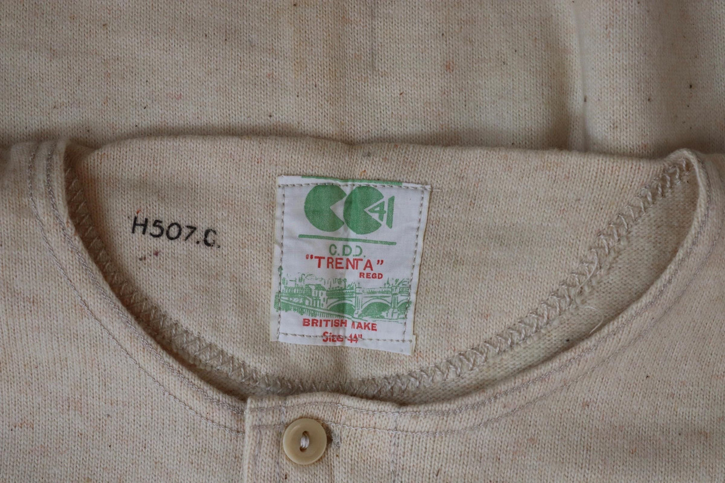 Vintage 1940s deadstock CC41 wool undershirt - WW2 clothing - Henley top - thermal layer - 44" chest