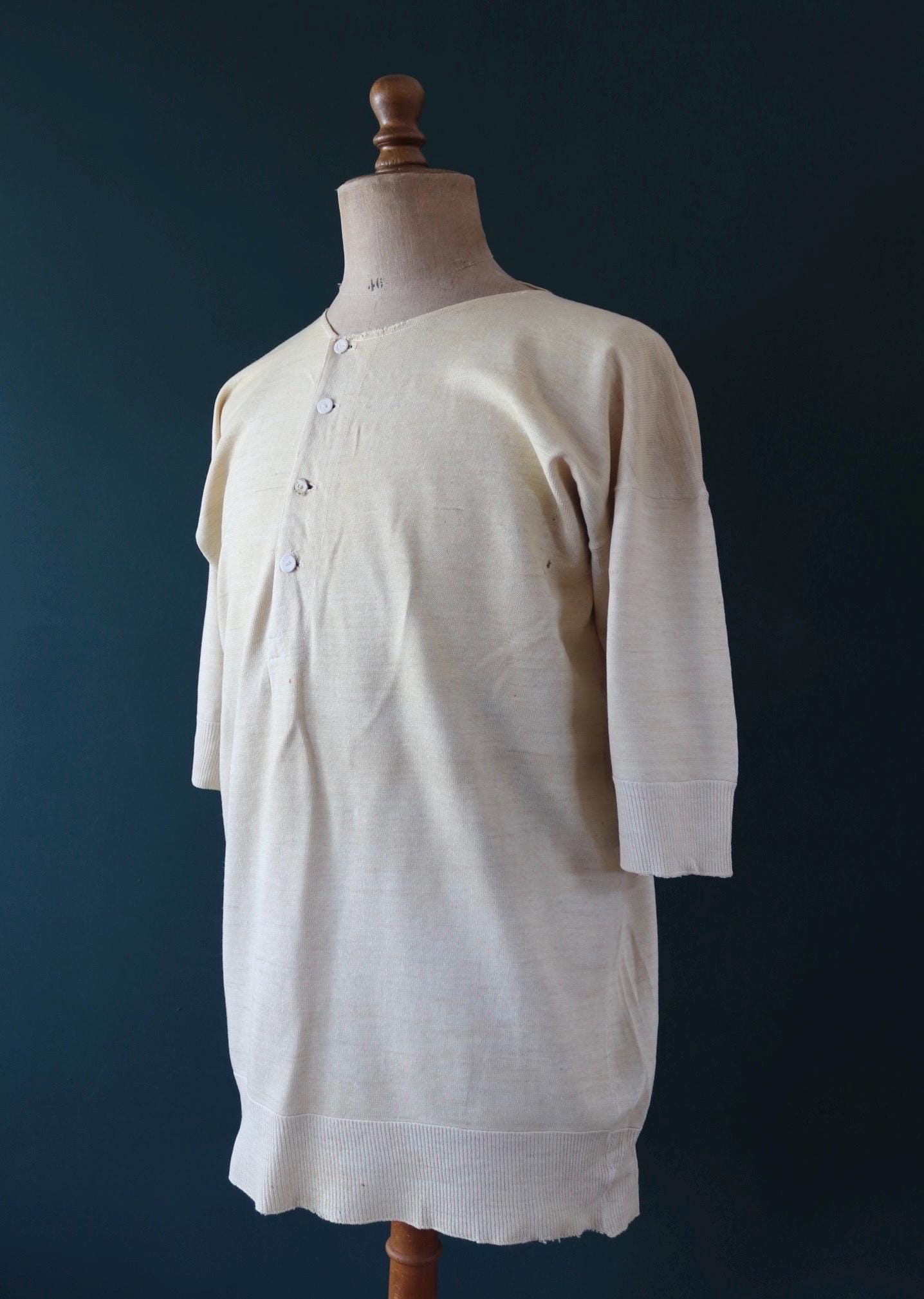 Vintage 1940s wool undershirt - WW2 clothing - Henley top - thermal layer - 44" chest