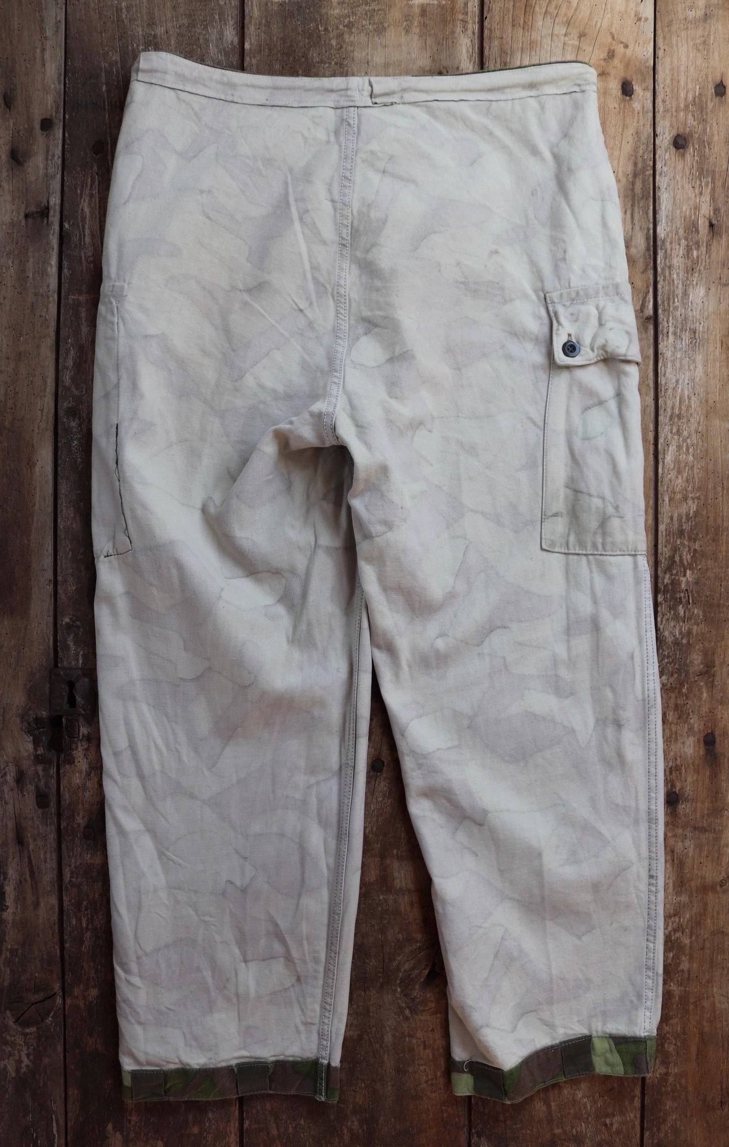 Vintage 1960s Finnish M62 camo trousers - windproof paratrooper pants - 37” x 29”