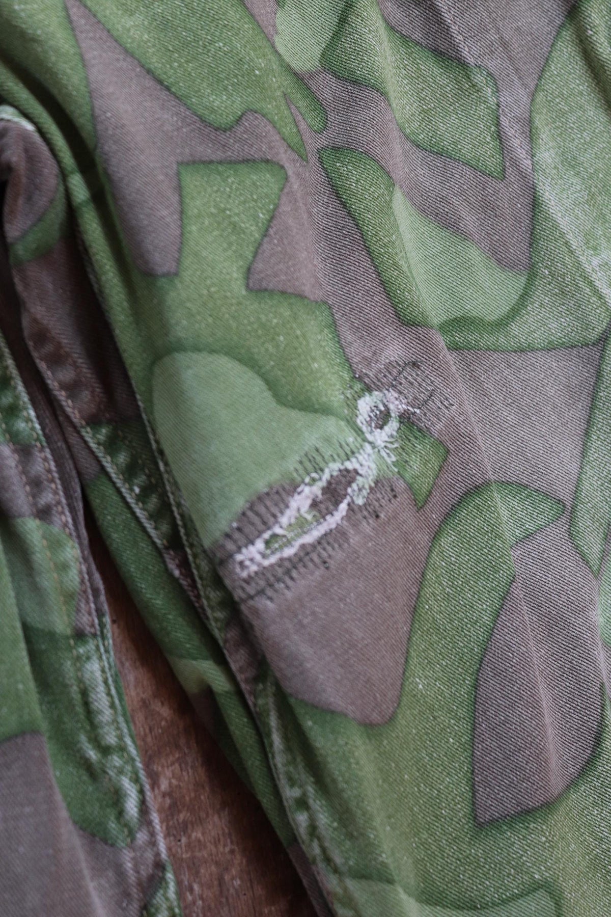 Vintage 1960s Finnish M62 camo trousers - windproof paratrooper pants - 37” x 33”