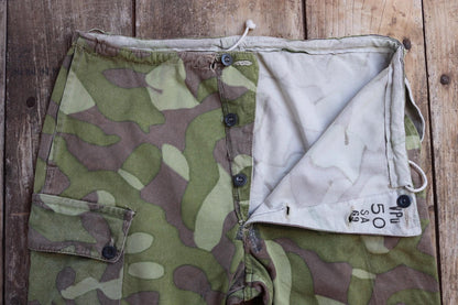 Vintage 1960s Finnish M62 camo trousers - windproof paratrooper pants - 36” x 33”
