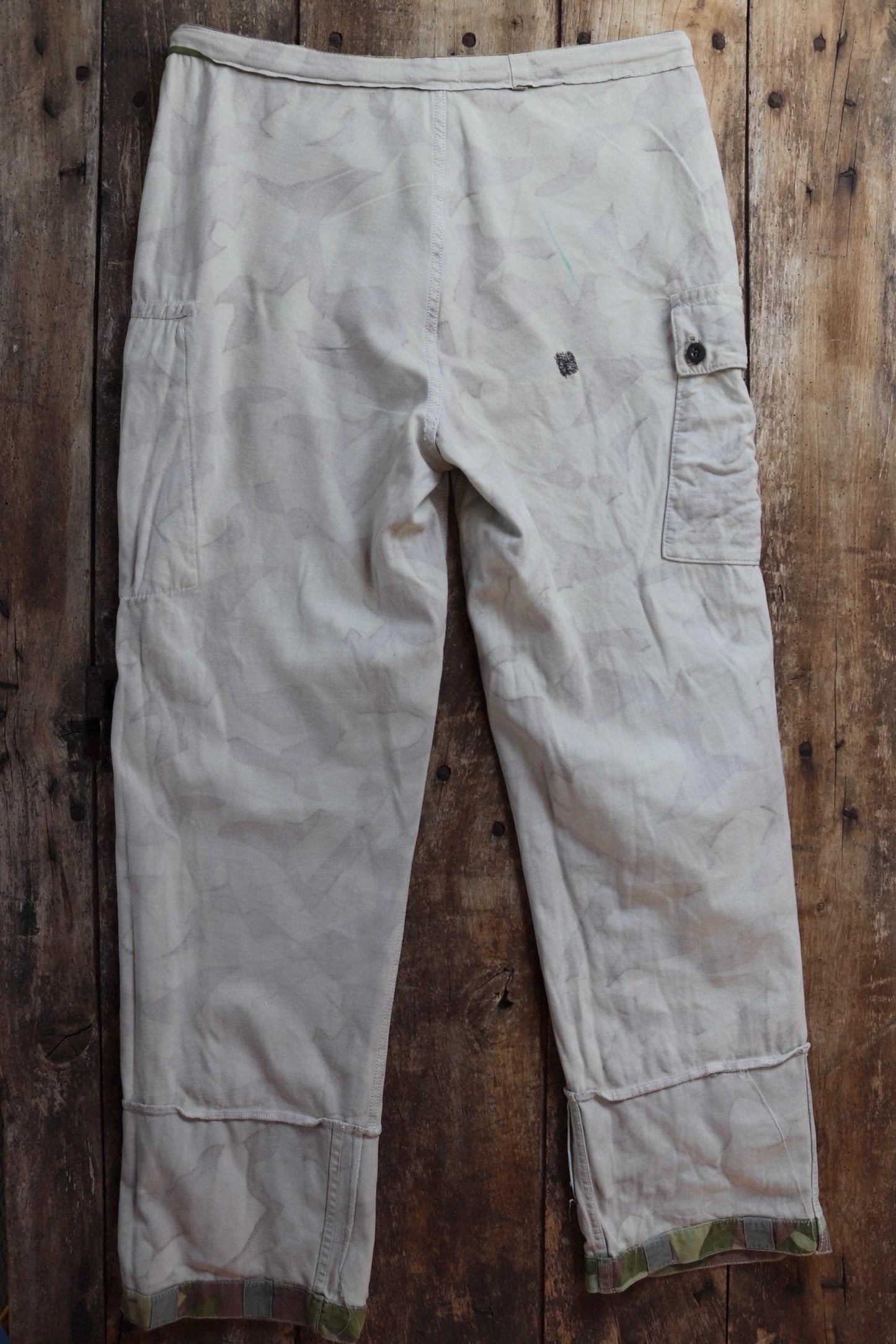 Vintage 1970s Finnish M62 camo trousers - windproof paratrooper pants - 38” x 35”