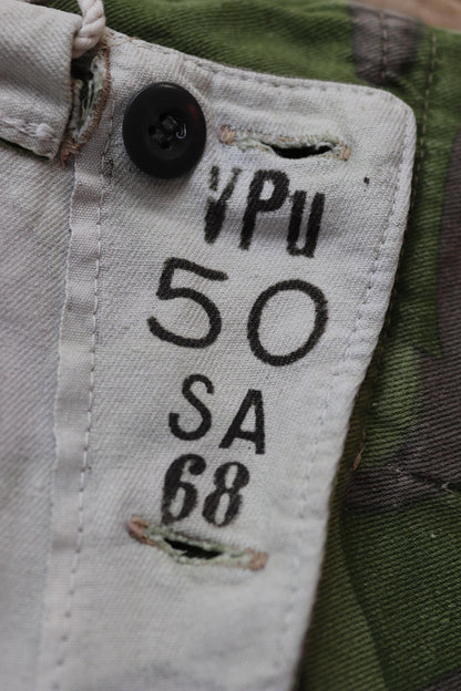 Vintage 1960s Finnish M62 camo trousers - windproof paratrooper pants - 37” x 33”