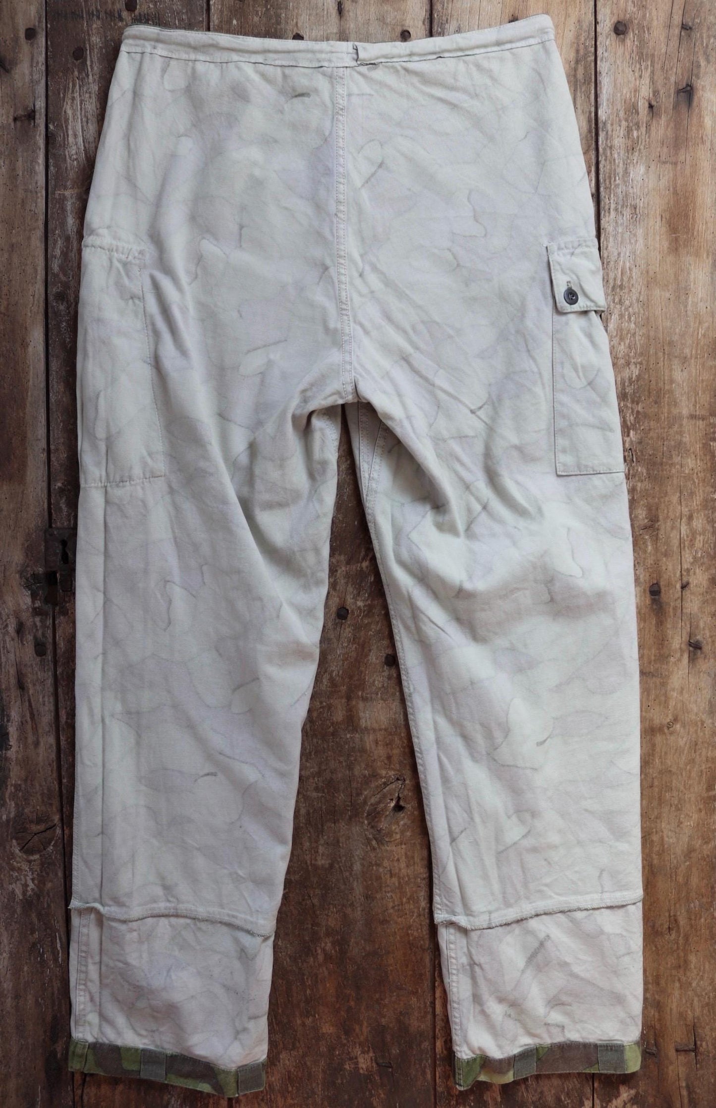 Vintage 1960s Finnish M62 camo trousers - windproof paratrooper pants - 37” x 33”