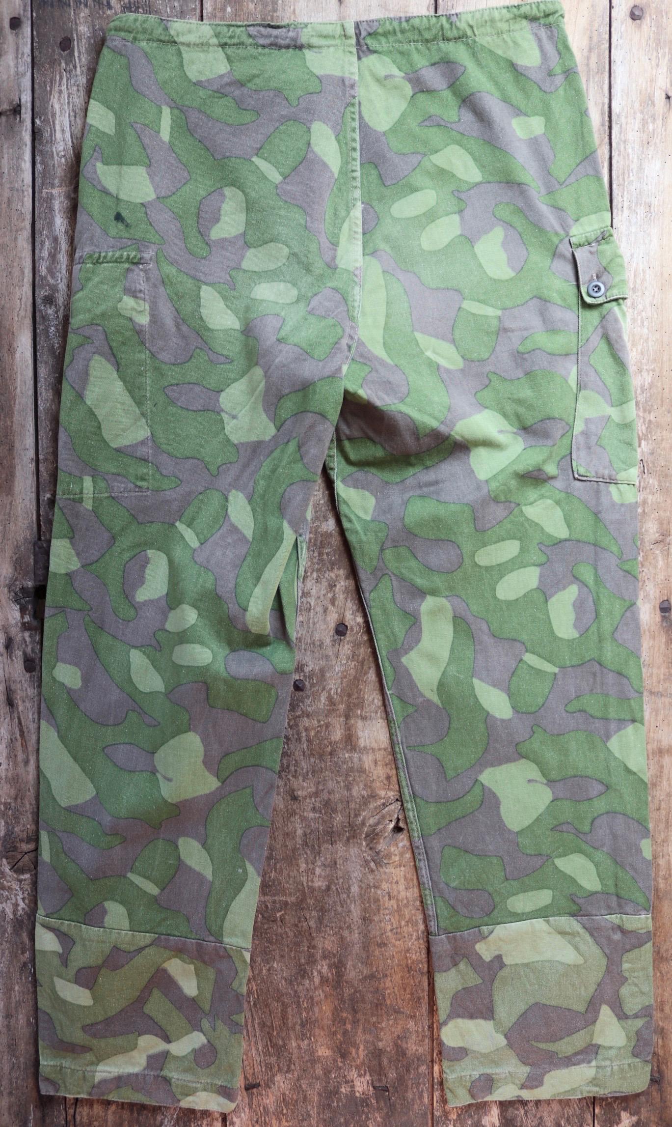 Vintage 1960s Finnish M62 camo trousers - windproof paratrooper pants - 37” x 33”