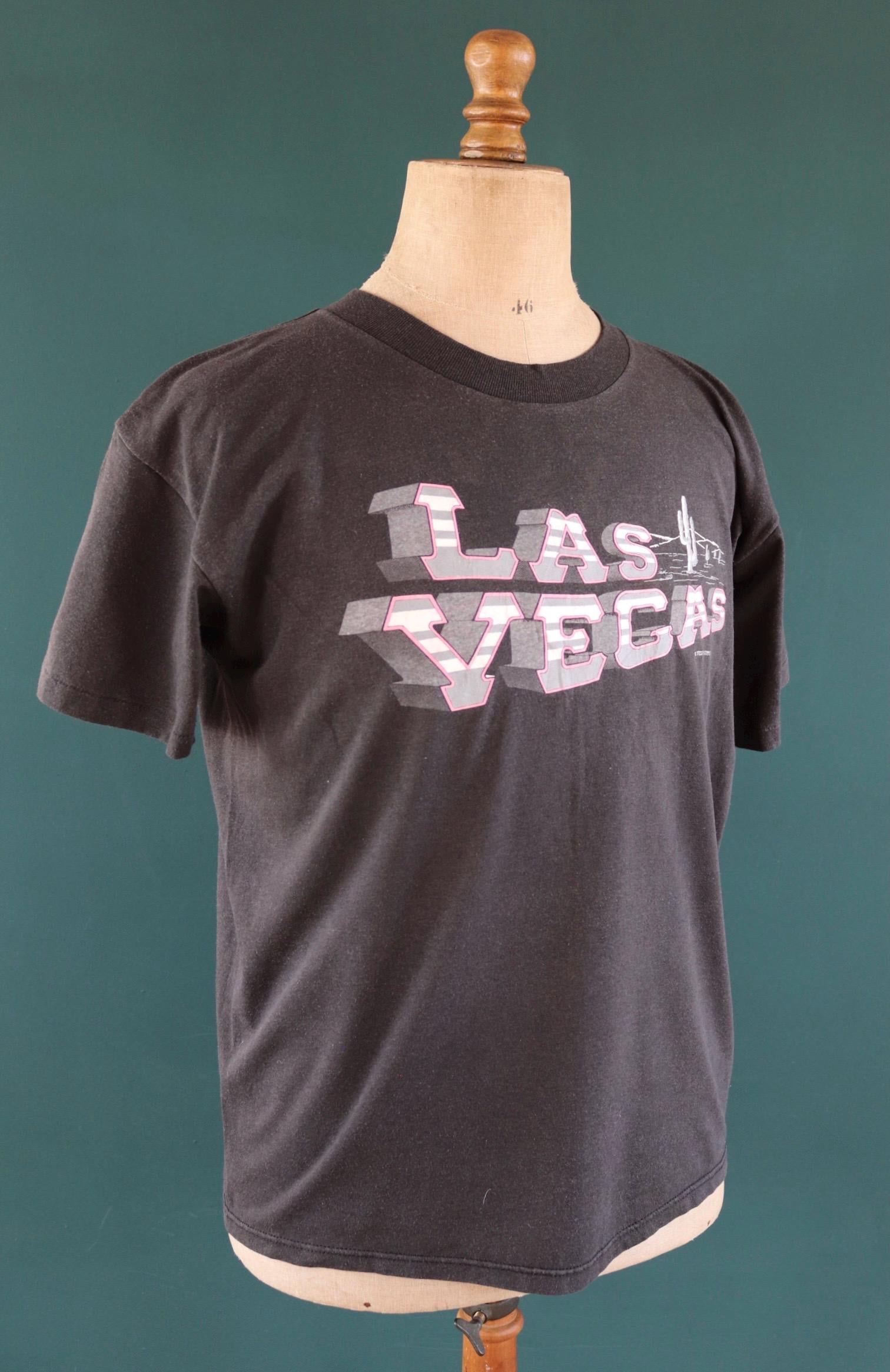 Vintage 1990s Las Vegas t shirt - tourist souvenir - faded black tee - 44” chest