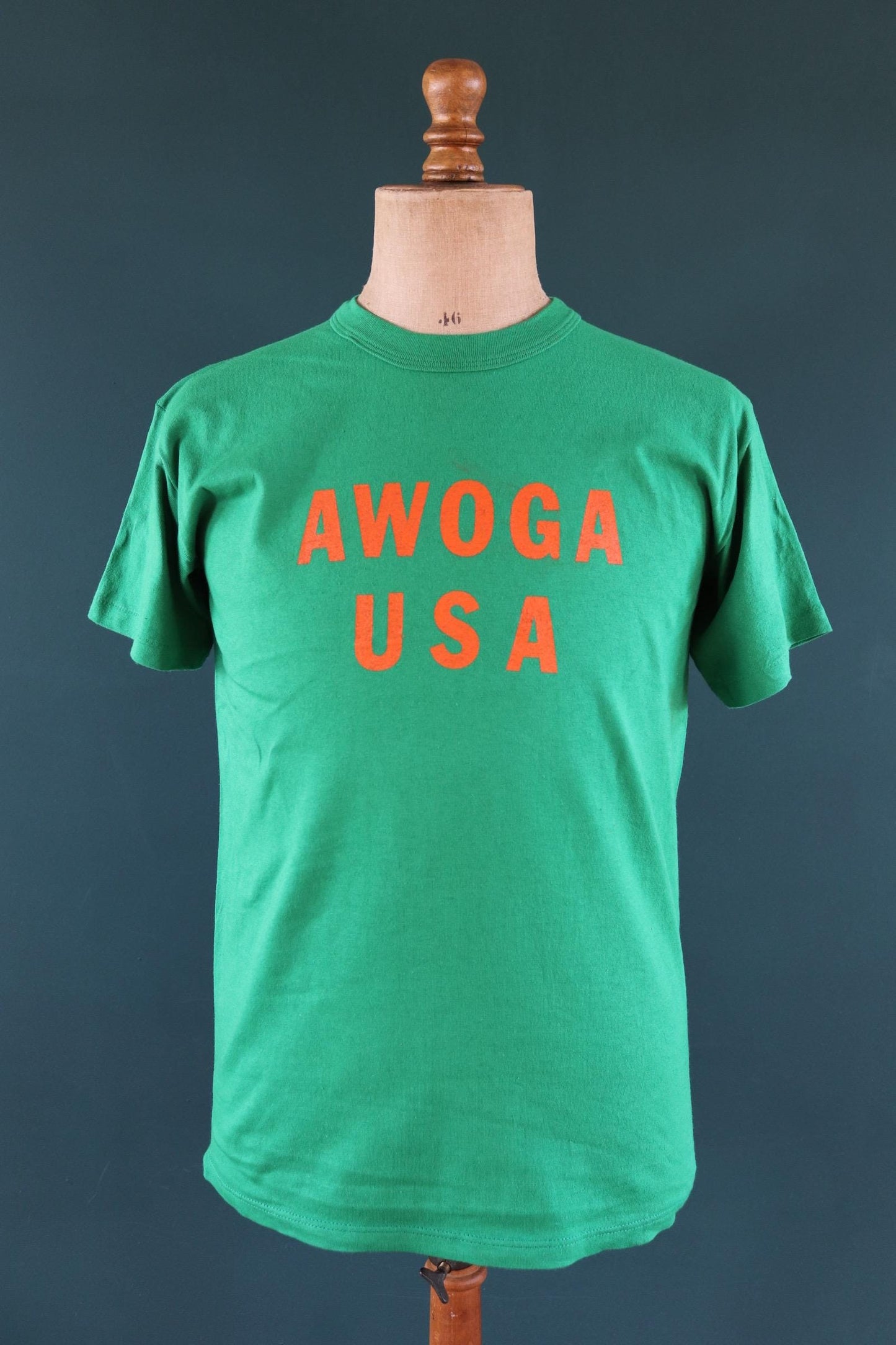Vintage 1990s t shirt - single stitch - Awoga USA print - 40” chest