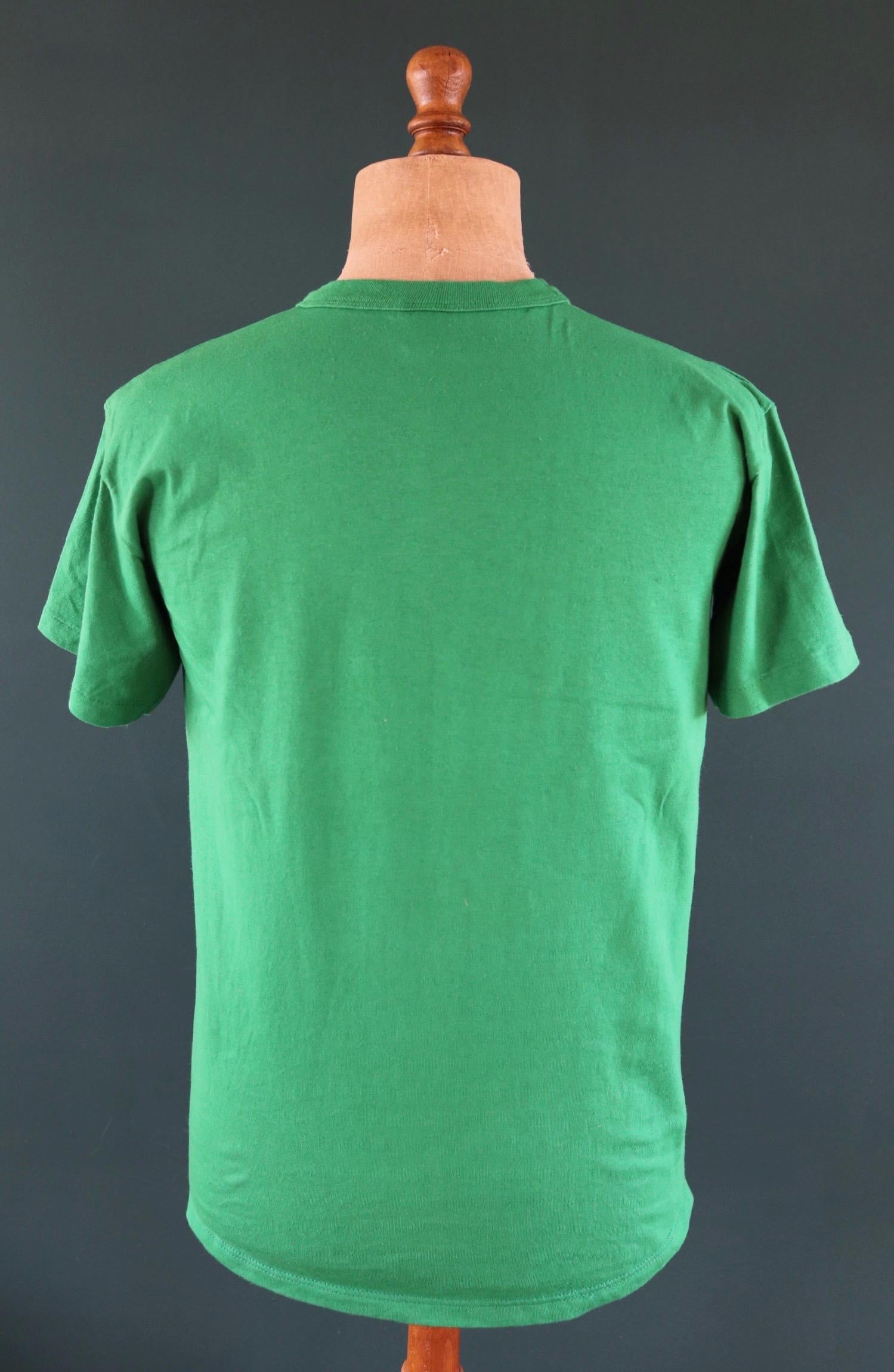 Vintage 1990s t shirt - single stitch - Awoga USA print - 40” chest