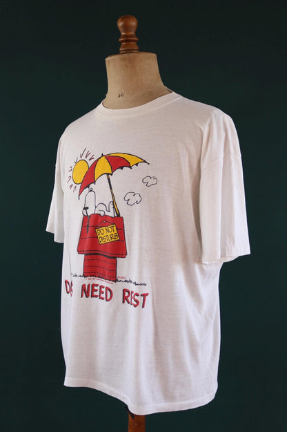 Vintage 1980s Snoopy t shirt - Peanuts print tee - dads need rest - 46” chest