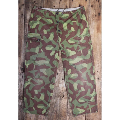 Vintage 1980s Finnish M62 camo trousers - windproof paratrooper pants - 38” x 28”