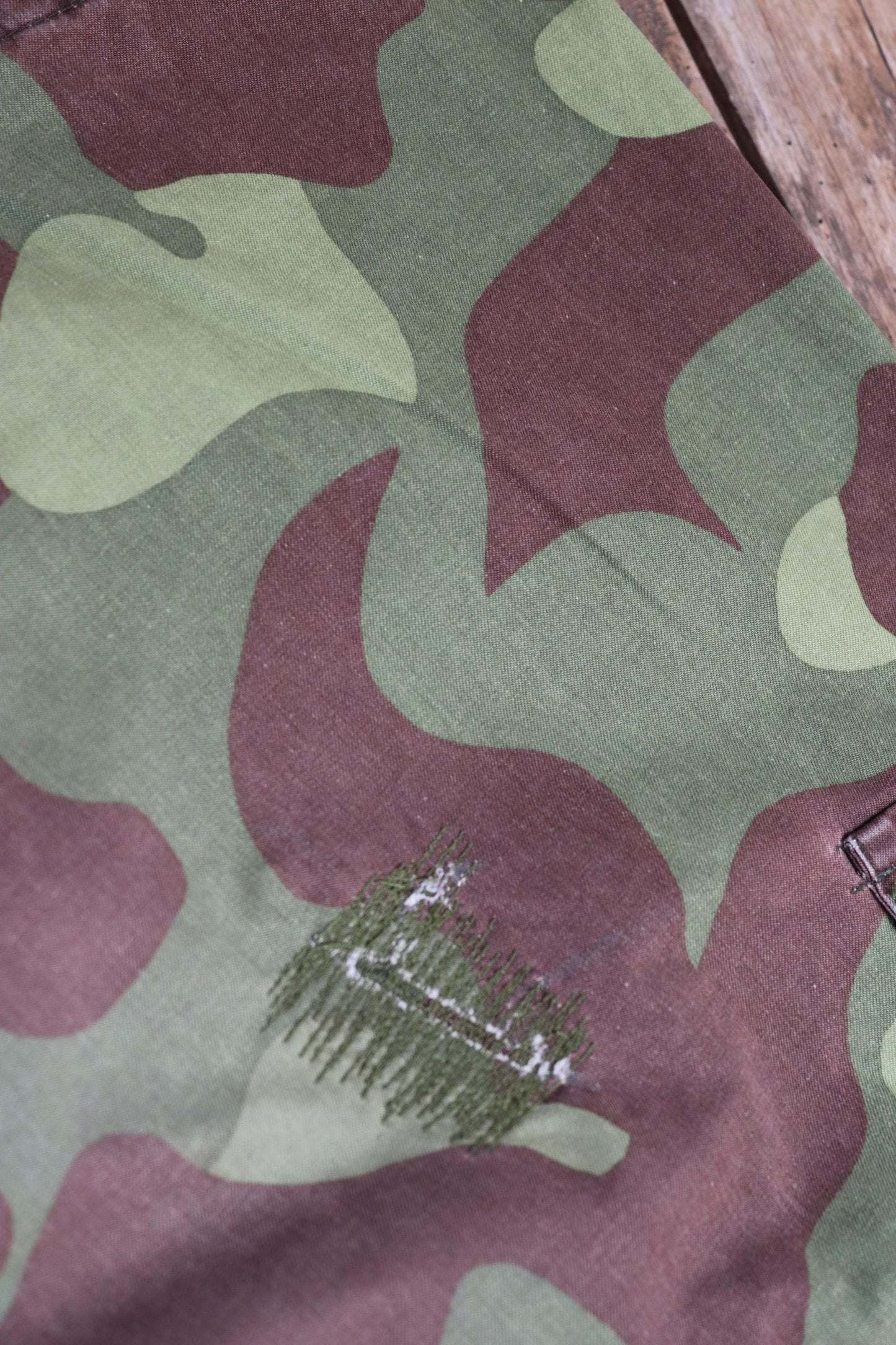 Vintage 1980s Finnish M62 camo trousers - windproof paratrooper pants - 38” x 28”
