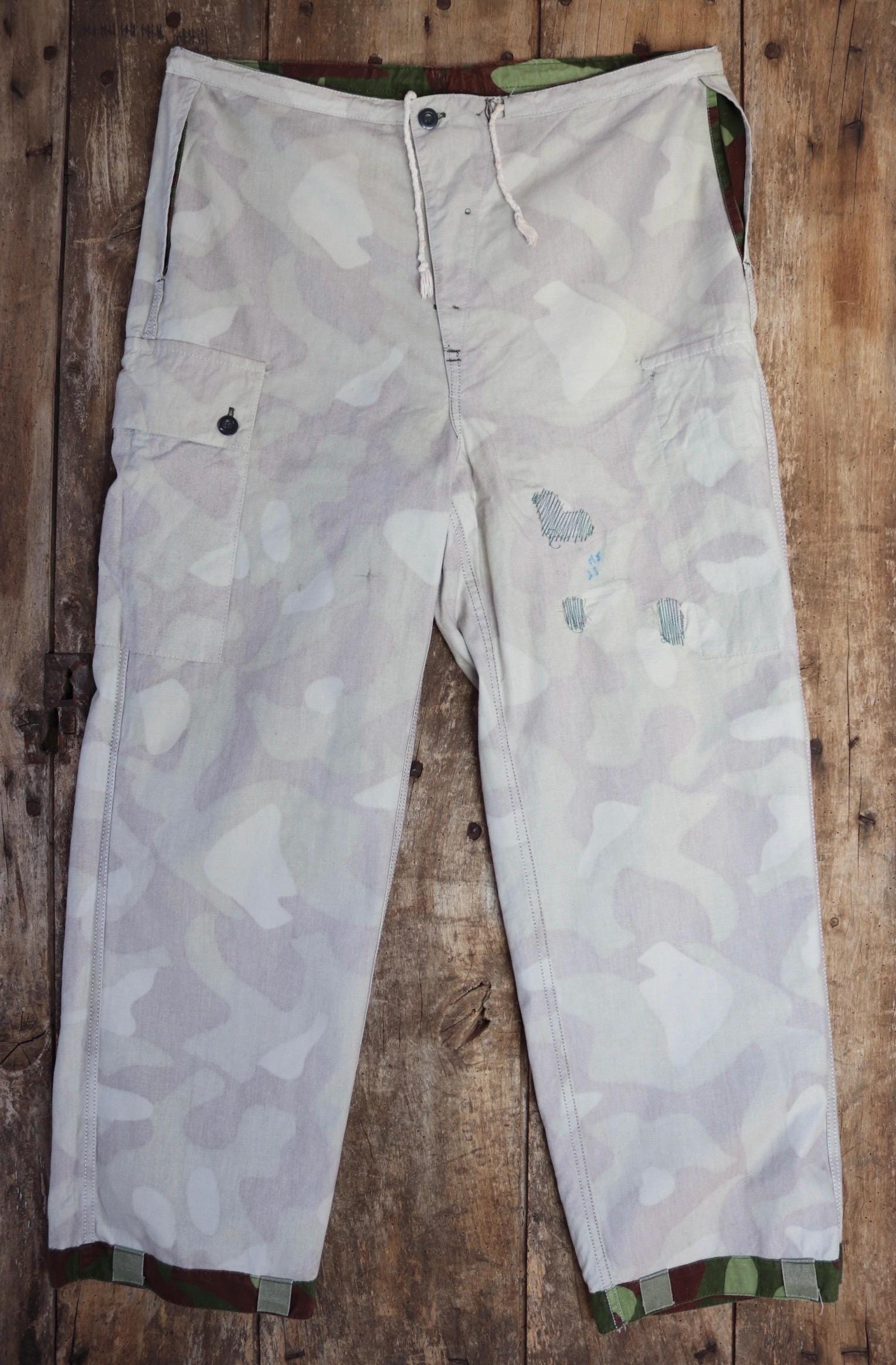 Vintage 1980s Finnish M62 camo trousers - windproof paratrooper pants - 40” x 28”