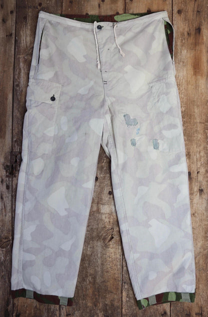 Vintage 1980s Finnish M62 camo trousers - windproof paratrooper pants - 40” x 28”