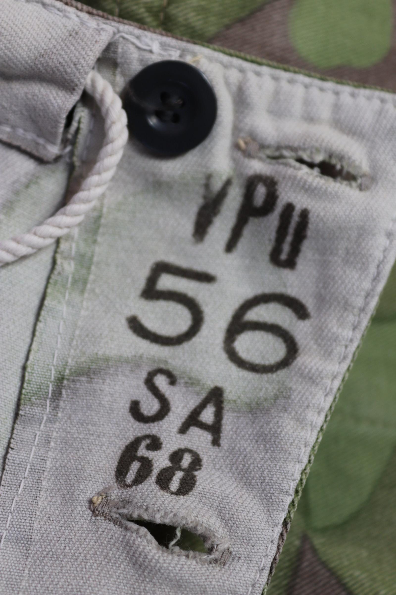 Vintage 1960s Finnish M62 camo trousers - windproof paratrooper pants - 41” x 27”