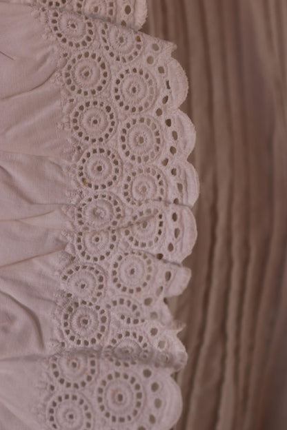 Antique 1800s Victorian white cotton nightgown - vintage 1900s dress - cottagecore - broderie Anglais - 56” chest