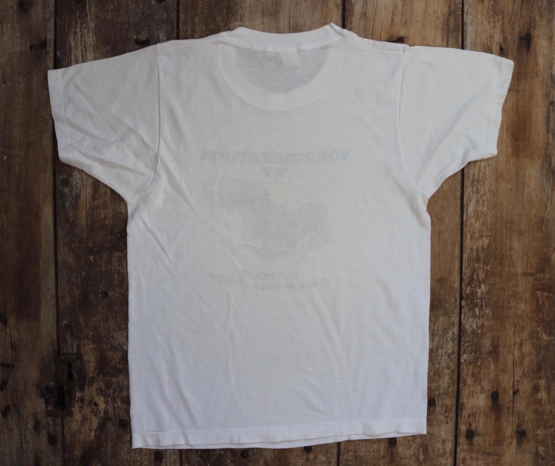 Vintage 1980s t shirt - single stitch - rock n roll print - 36” chest