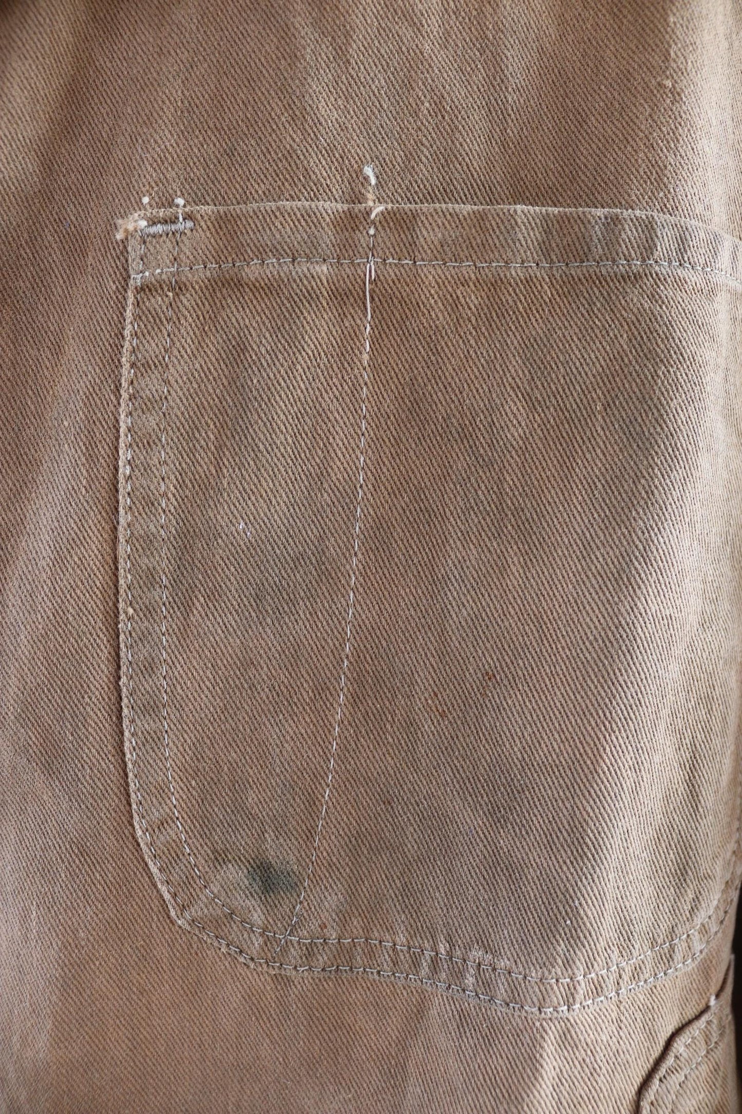 Vintage 1940s British workwear jacket - brown cotton twill - factory coat - shop overalls - 45” chest