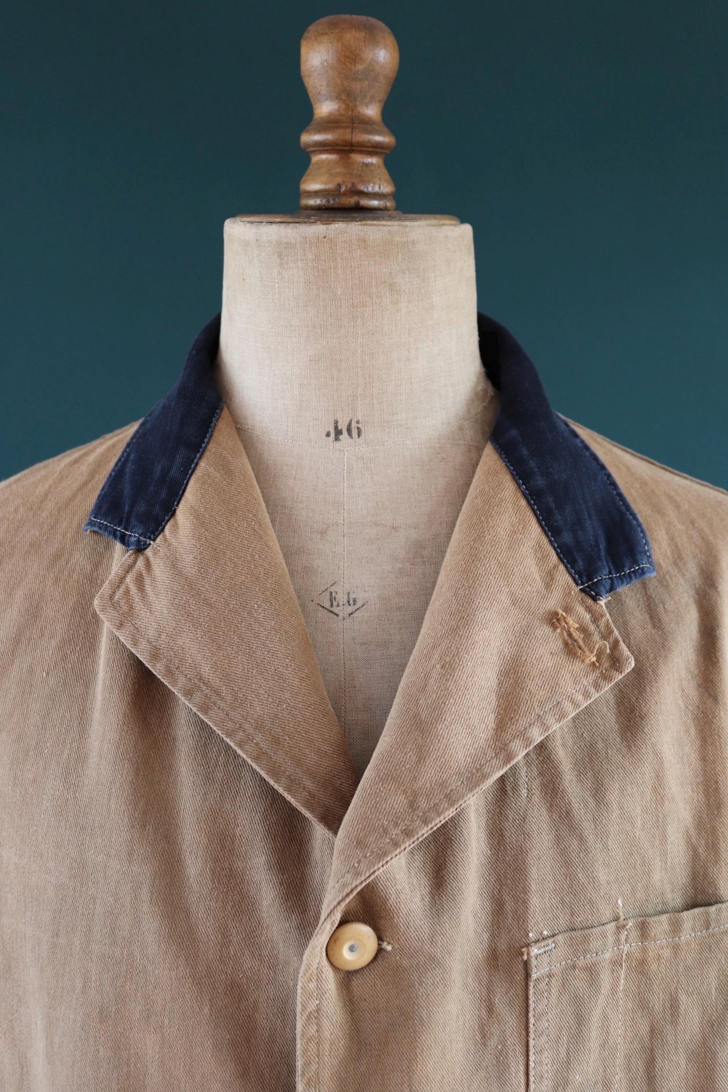 Vintage 1940s British workwear jacket - brown cotton twill - factory coat - shop overalls - 45” chest