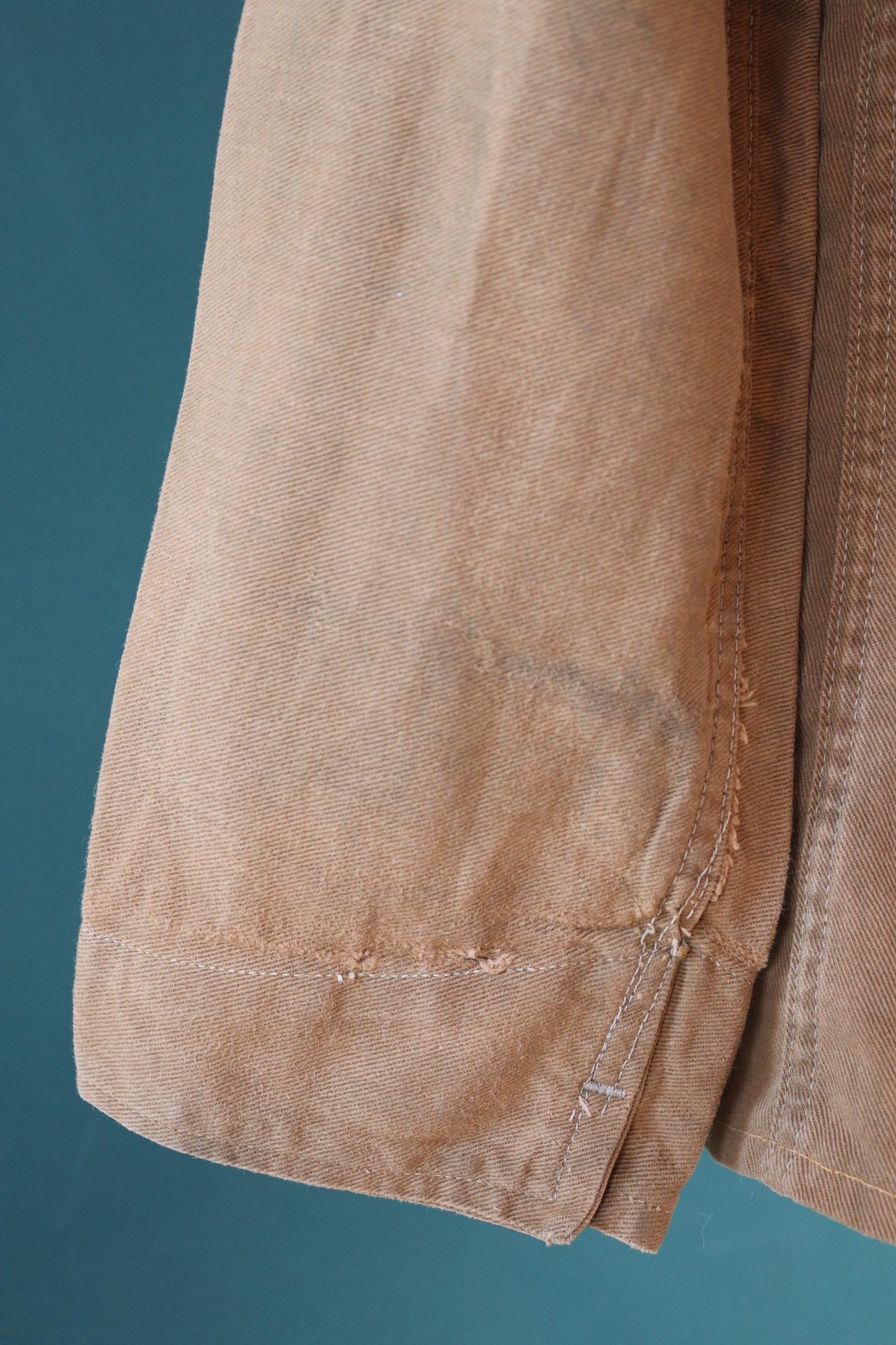 Vintage 1940s British workwear jacket - brown cotton twill - factory coat - shop overalls - 45” chest