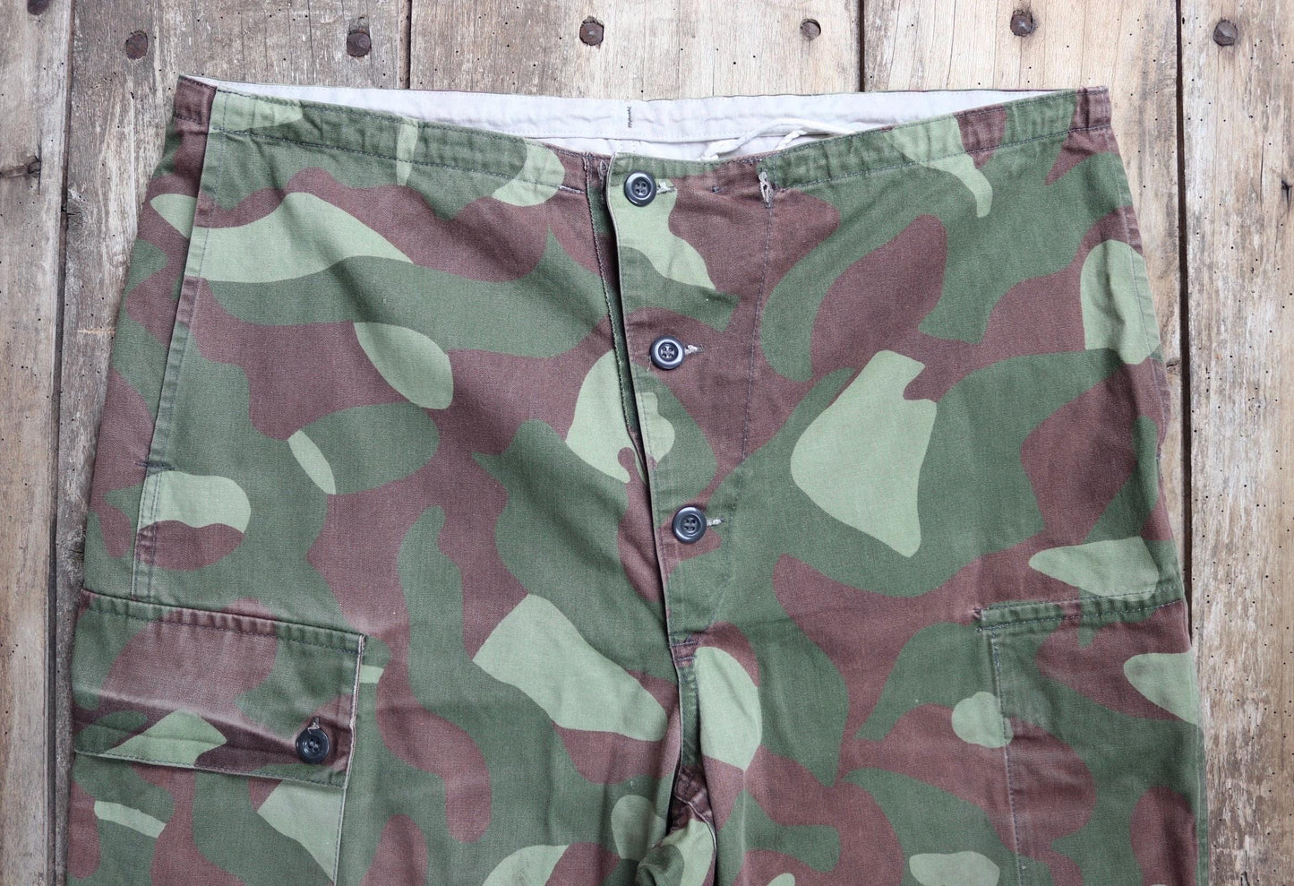 Vintage 1980s Finnish M62 camo trousers - windproof paratrooper pants - 39” x 28”