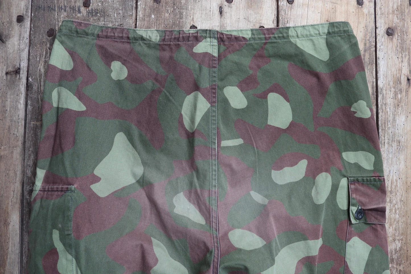 Vintage 1980s Finnish M62 camo trousers - windproof paratrooper pants - 39” x 28”