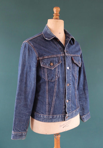 Vintage 1960s Levis big E denim jacket - Levi Strauss red tab - type 3 - trucker workwear -40” chest