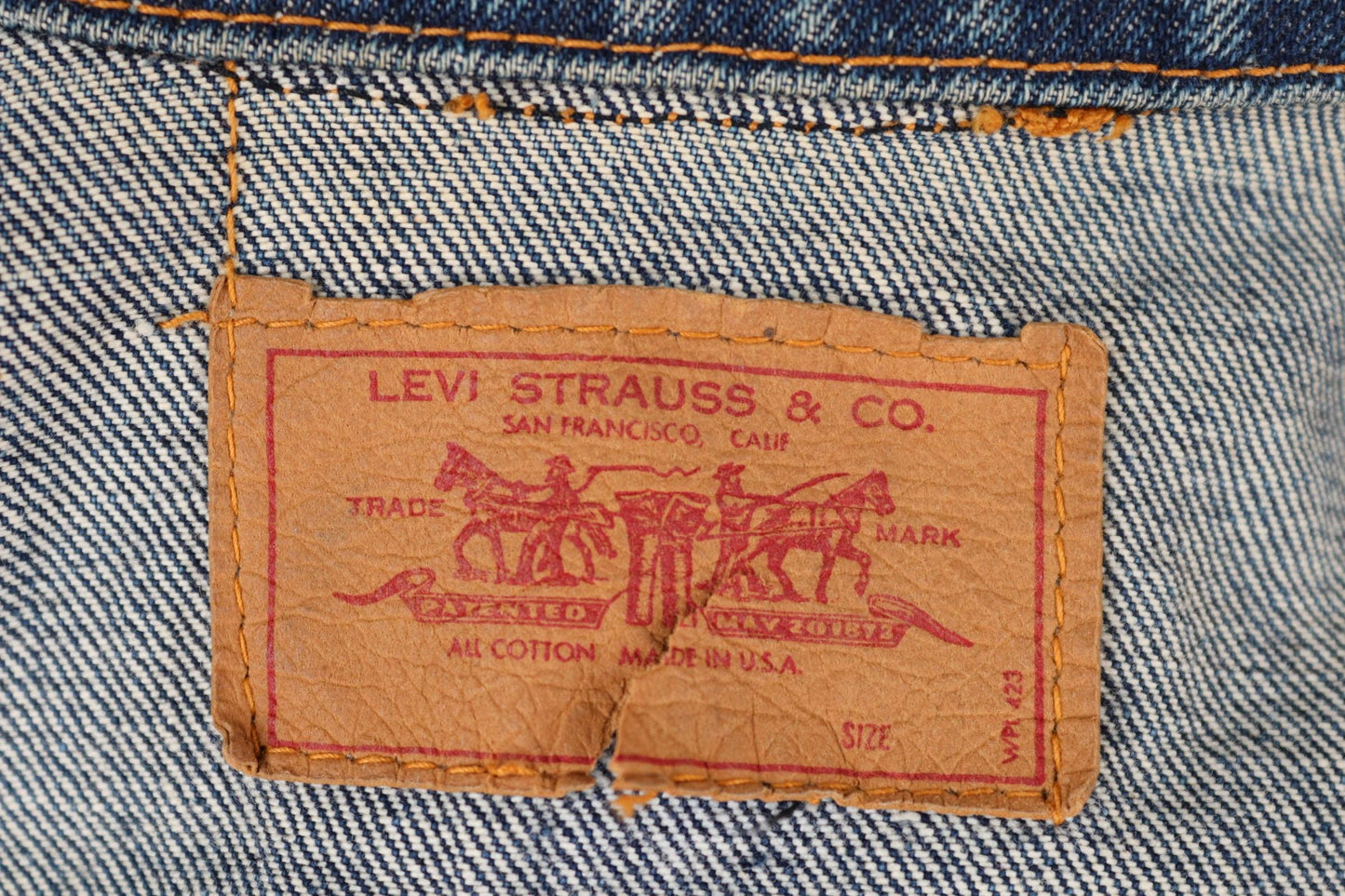 Vintage 1960s Levis big E denim jacket - Levi Strauss red tab - type 3 - trucker workwear -40” chest