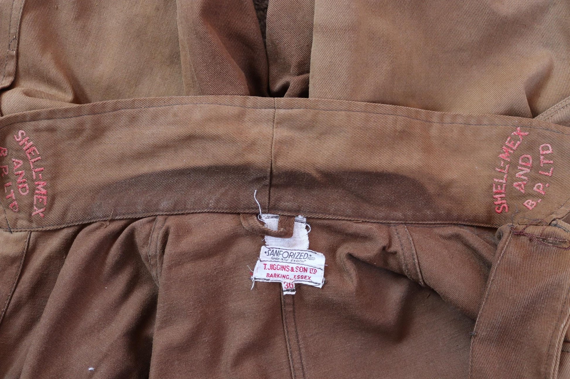 Vintage 1940s CC41 Shell coveralls - British workwear - rare petrolania - Shell Mex embroidery - 41” chest - 37” x 31”