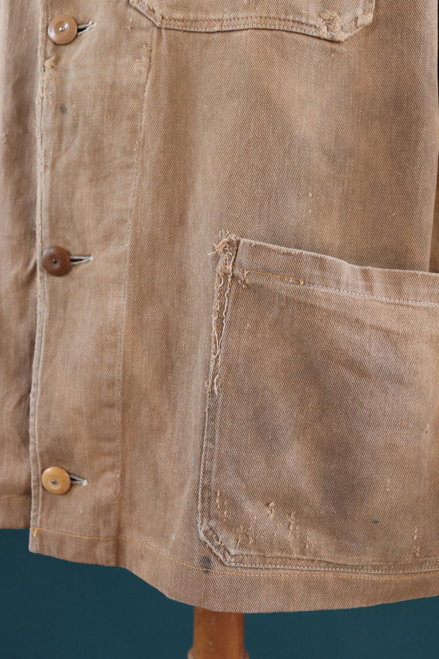 Vintage 1940s British workwear jacket - prison arrows - brown cotton twill - factory coat - shop overalls - 50” chest