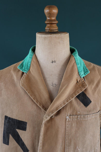 Vintage 1940s British workwear jacket - prison arrows - brown cotton twill - factory coat - shop overalls - 43” chest