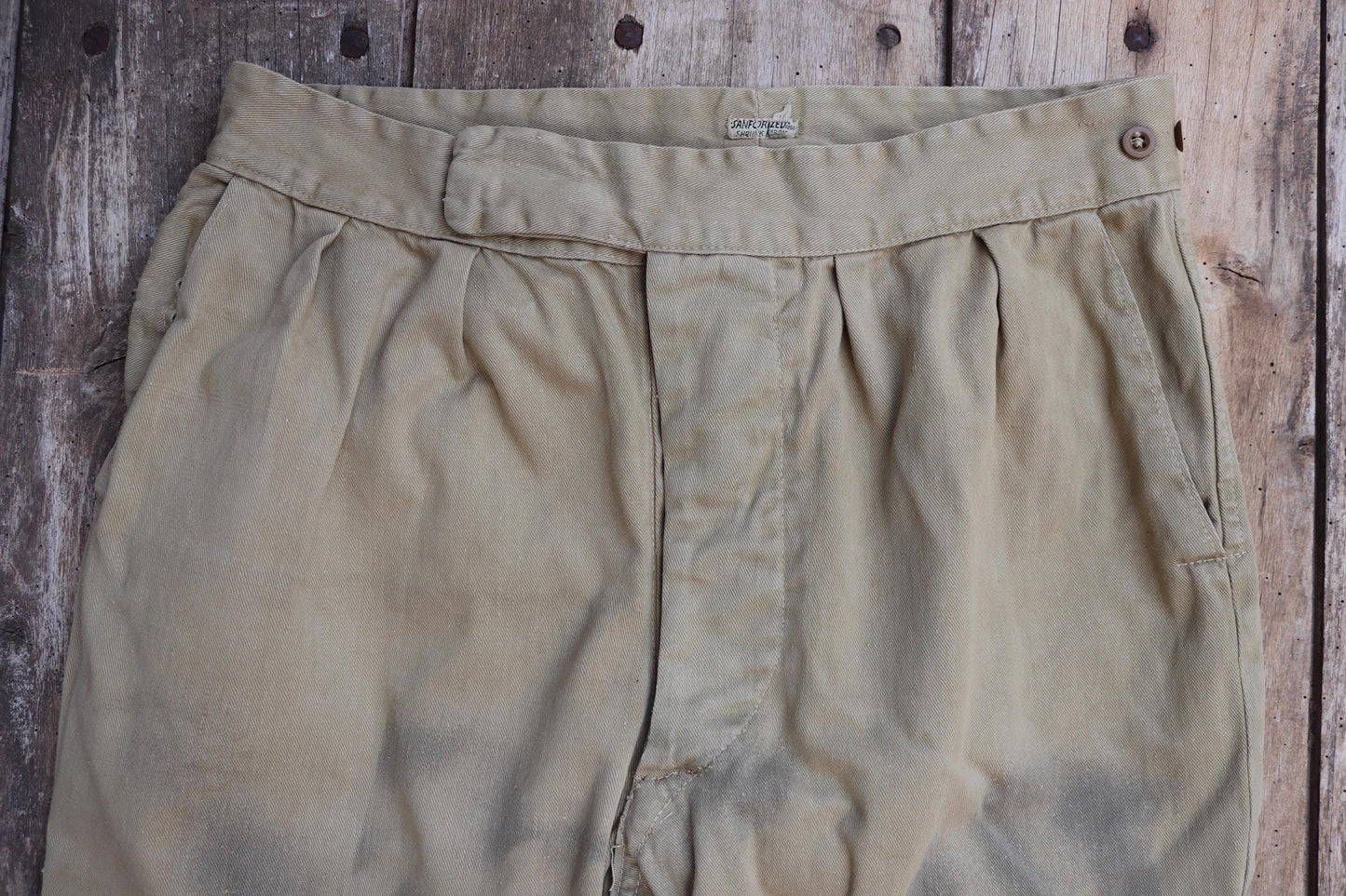 Vintage 1950s British army chinos - military trousers - pleated pants - 33" x 33"