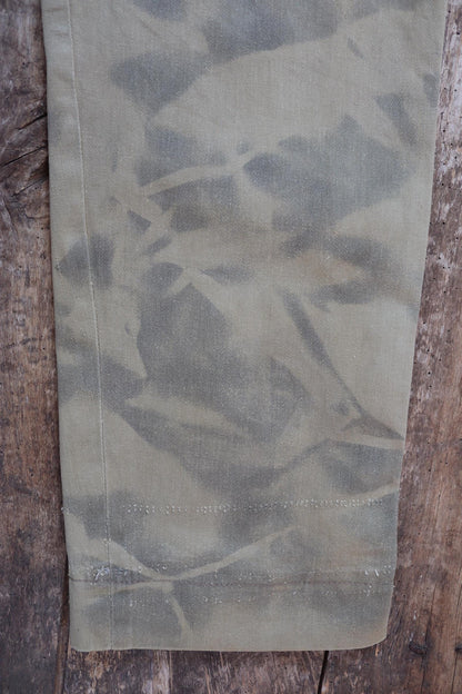 Vintage 1950s British army chinos - military trousers - pleated pants - 33" x 33"