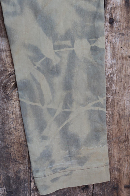 Vintage 1950s British army chinos - military trousers - pleated pants - 33" x 33"