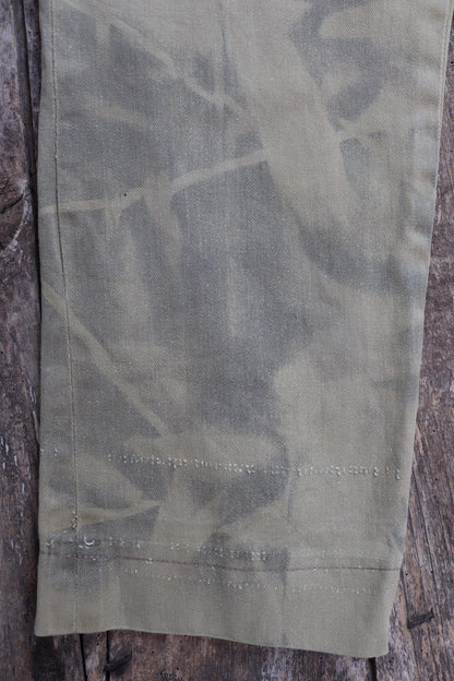 Vintage 1950s British army chinos - military trousers - pleated pants - 33" x 33"