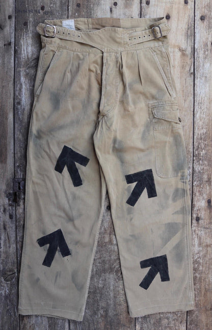 Vintage 1960s British army Gurkha trousers - military pleated pants - 33" x 28"