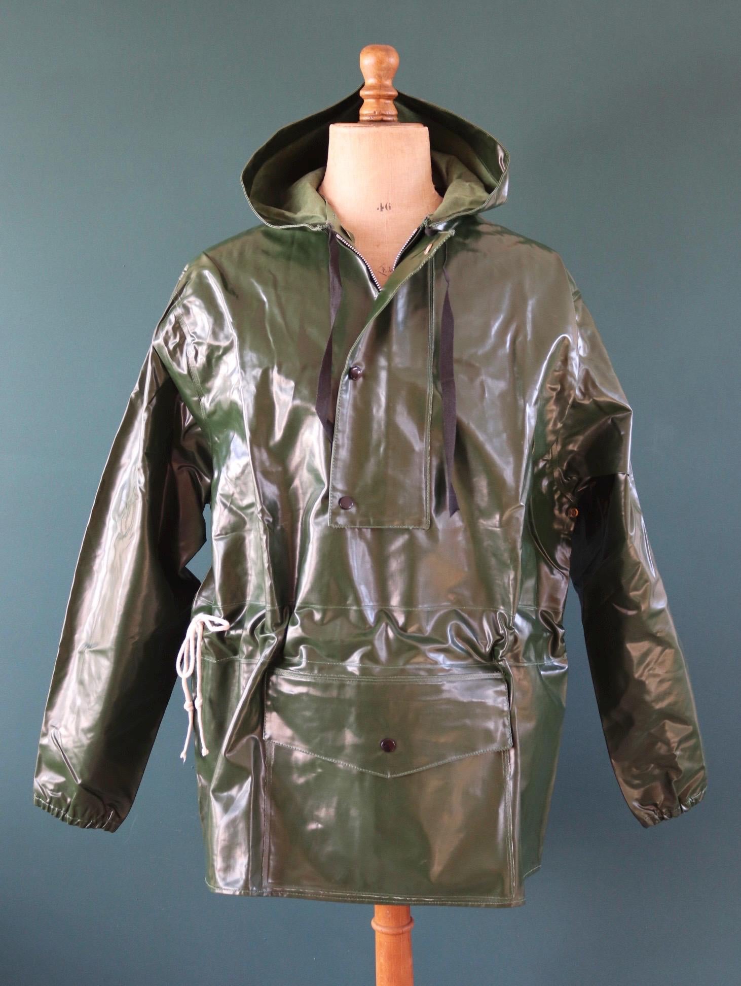 Vintage 1960s deadstock Yarmouth Oilskins smock - PVC rainwear - foul weather workwear - 51” chest