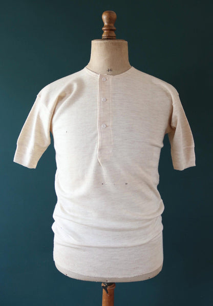 Vintage 1940s deadstock CC41 wool undershirt - WW2 clothing - Henley top - thermal layer - 37" chest