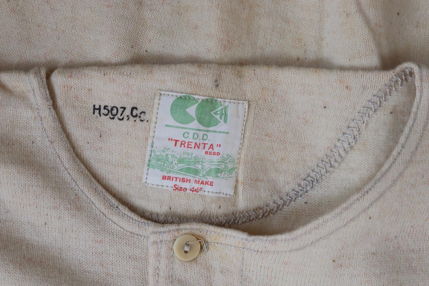 Vintage 1940s deadstock CC41 wool undershirt - WW2 clothing - Henley top - thermal layer - 47" chest