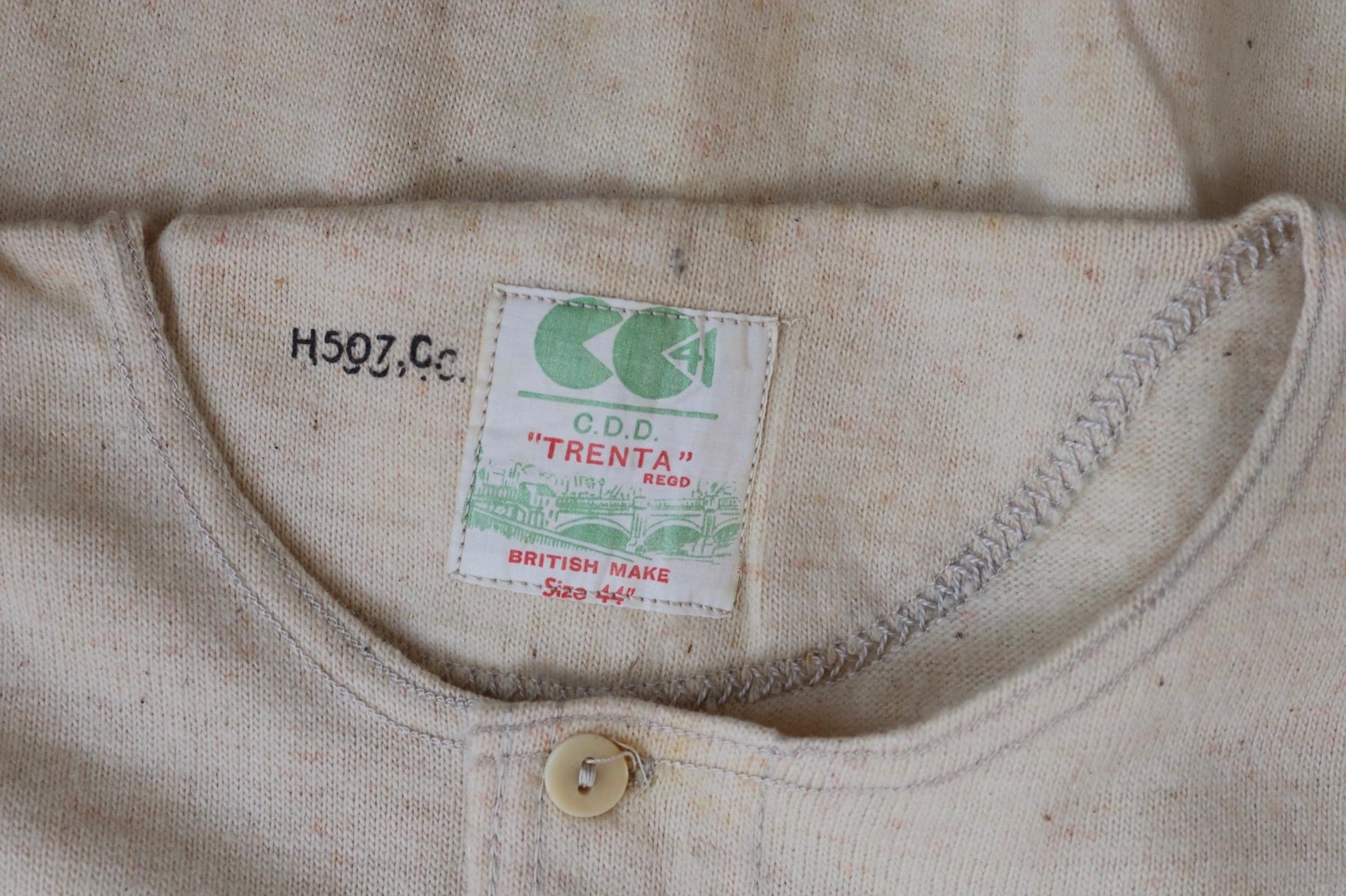 Vintage 1940s deadstock CC41 wool undershirt - WW2 clothing - Henley top - thermal layer - 47" chest
