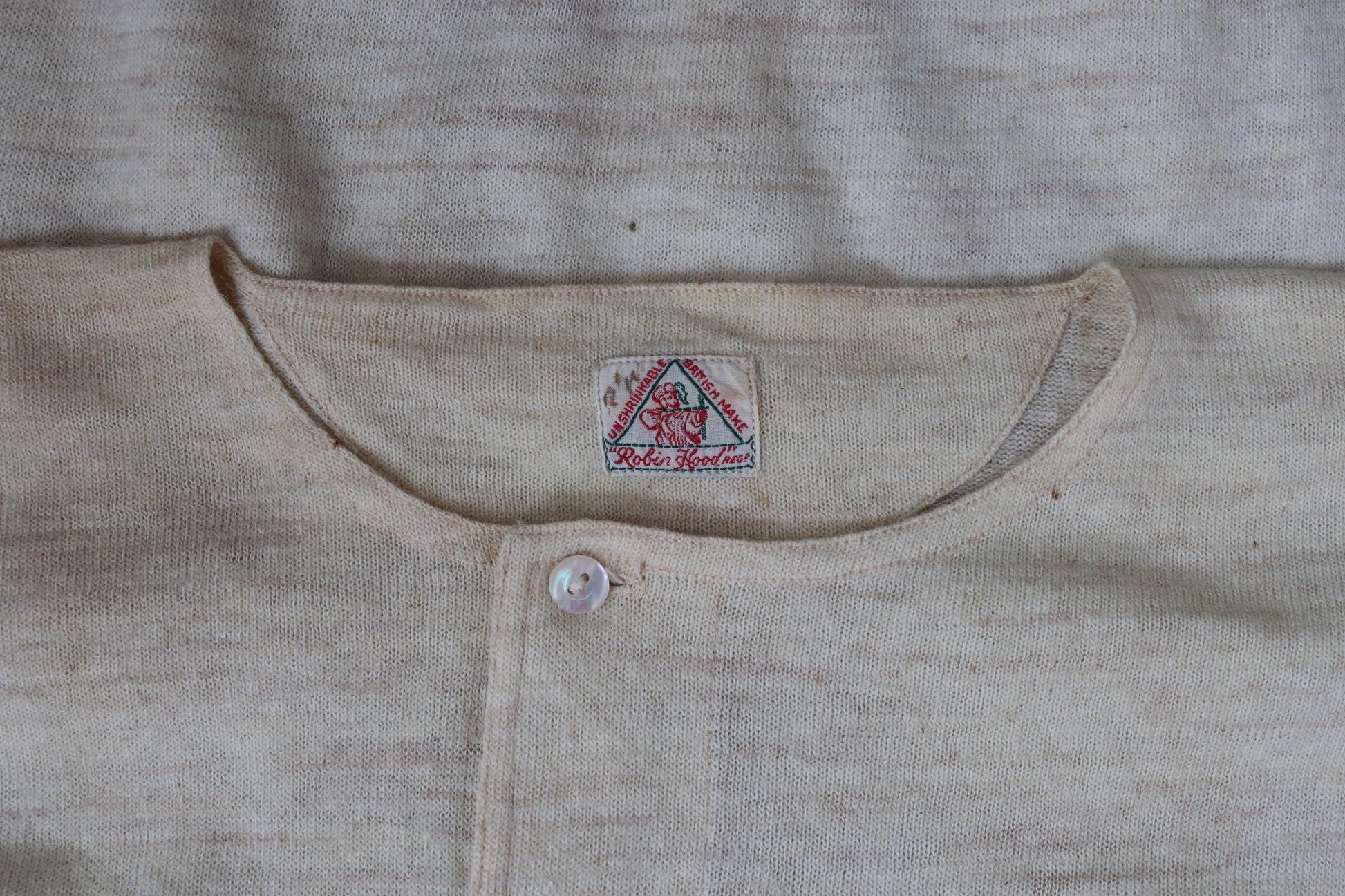 Vintage 1940s deadstock wool undershirt - WW2 clothing - Henley top - thermal layer - 35" chest